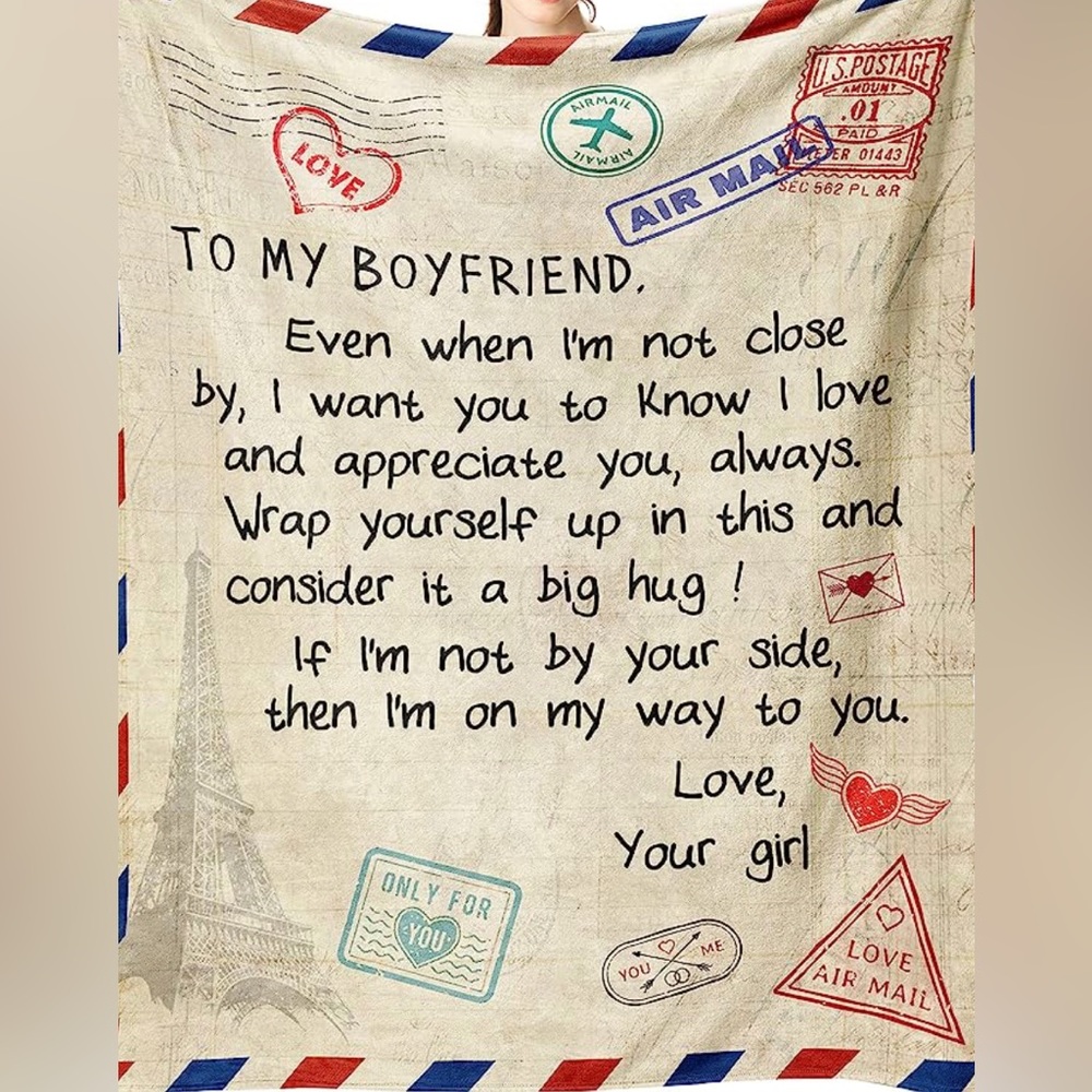 - Large to my boyfriend letter blanket